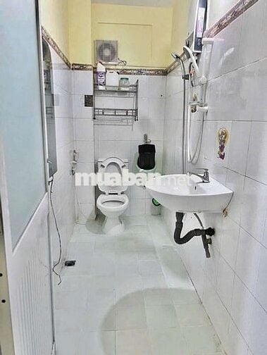 Cho Thuê Nhà 5x12m 1 Trệt 2 Lầu 3PN Hẻm 62 Lâm Văn Bền Q.7