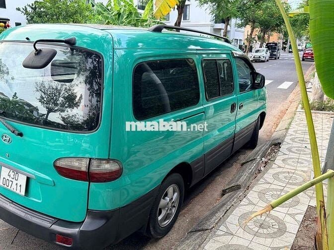 Hyundai Starex 2004 Xanh ngọc Số sàn