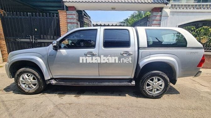 Isuzu D-MAX LS 3.0 2011 Số sàn Máy dầu