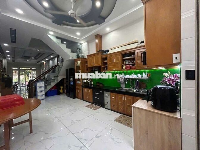 KO CÓ CĂN THỨ 2 SO SÁNH-BÁN NHÀ 4×22.5-4LẦU-HXH NGUYỄN DUY CUNG GÒ VẤP