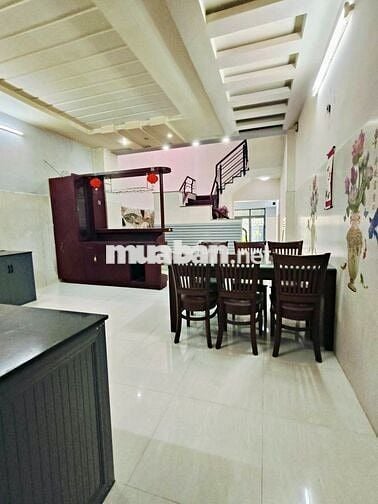 BÁN NHÀ MT KDC INTRESCO-5x20M- 4 TẦNG- ÔTÔ ĐỔ CỬA- GIÁ NGỘP CHỈ 7.9 TỶ