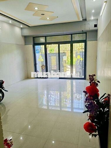BÁN NHÀ MT KDC INTRESCO-5x20M- 4 TẦNG- ÔTÔ ĐỔ CỬA- GIÁ NGỘP CHỈ 7.9 TỶ