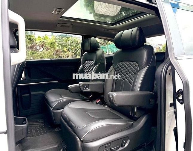 Hyundai Custin 1.5 Turbo Bản Full Option