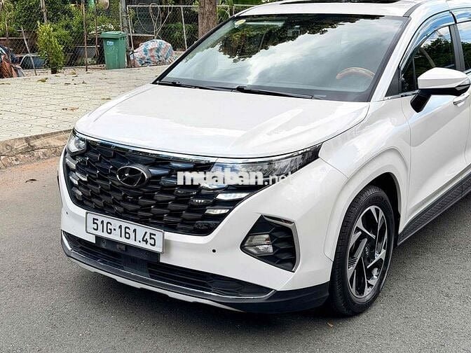 Hyundai Custin 1.5 Turbo Bản Full Option
