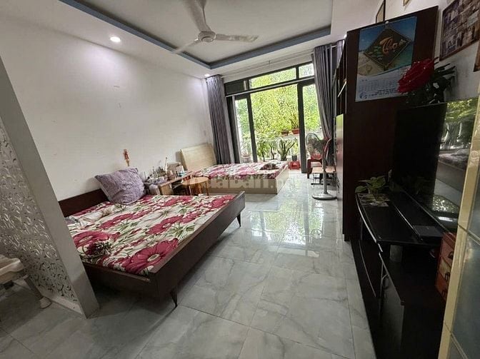 Bán nhà đúc 3 lầu số 87 đường 30, Phường Tân Hưng, TP HCM, 4x18m