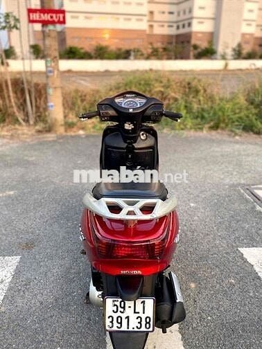 Honda Lead 2012 màu Đỏ