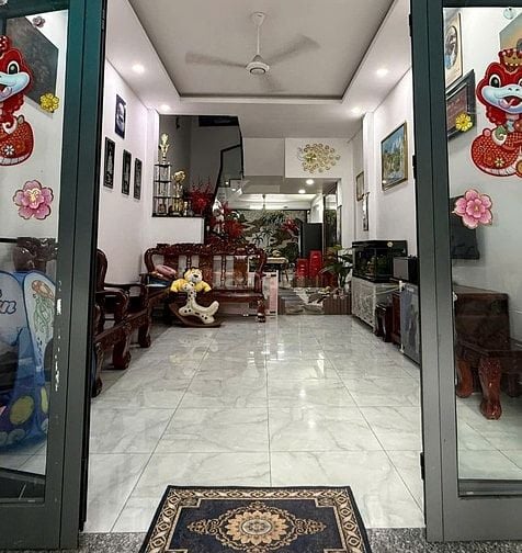 Bán nhà đúc 3 lầu số 87 đường 30, Phường Tân Hưng, TP HCM, 4x18m