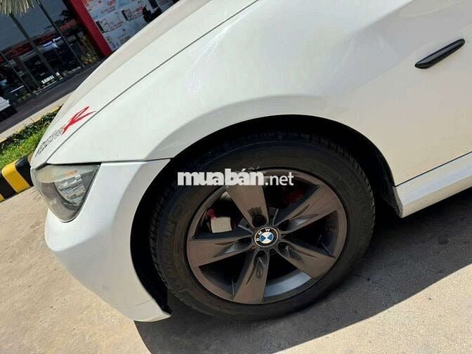 BMW giá chỉ 330tr, sơn nội thất mới cứng