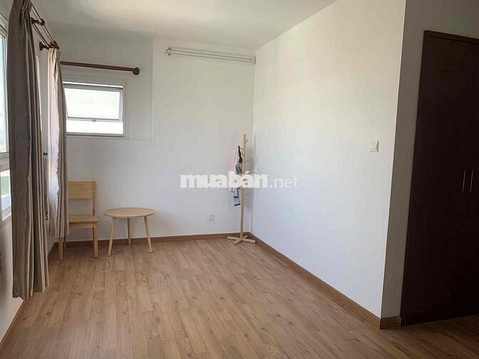 Cần bán căn hộ chung cư Đất Phương Nam 141m2 gồm 3 phòng ngủ lớn