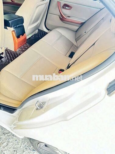 BMW giá chỉ 330tr, sơn nội thất mới cứng