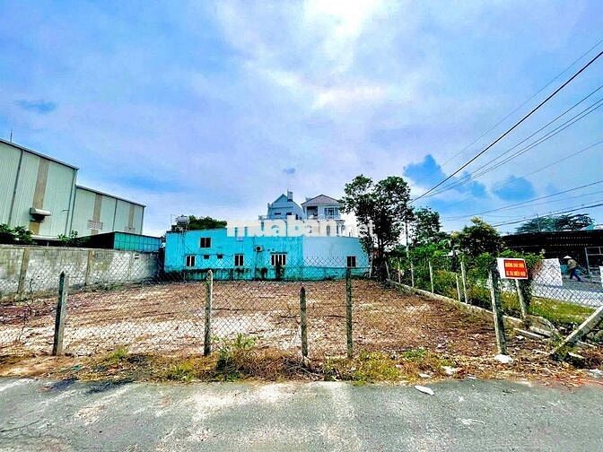 CHỊ TƯ CẮT LỖ GIẢM SÂU LÔ ĐẤT DT KHỦNG 464M2 GIÁ RẺ TẠI TÂN PHÚ TRUNG