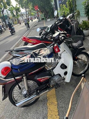 Honda Dream 2000