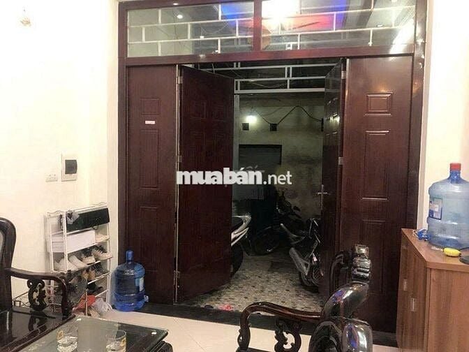 Cho thuê nhà riêng ngõ 295 Bạch Mai -41m2-5 ngủ