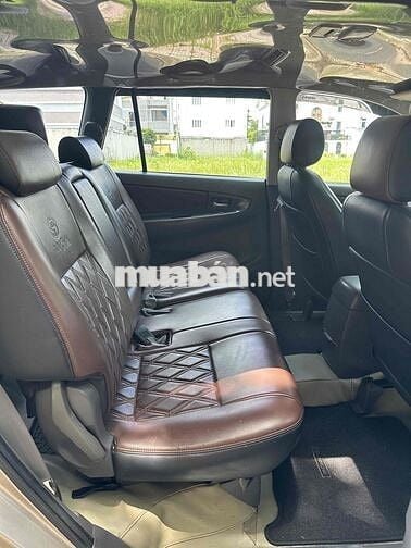 Toyota Innova 2013 Bản E Số sàn Vàng cát