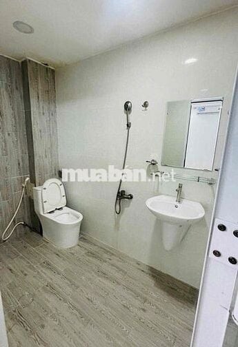 phòng trọ giá rẻ đầy đủ nội thất ngay Etown Cộng Hoà - Nhà Ga T3