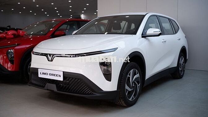 Vinfast limo giá mới 2026 giá tốt