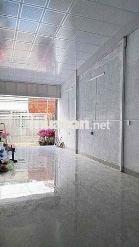 Cho thuê kho xưởng 4m sâu 30m gần ngã Ba bầu