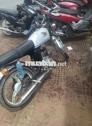 Honda 67 Bạc