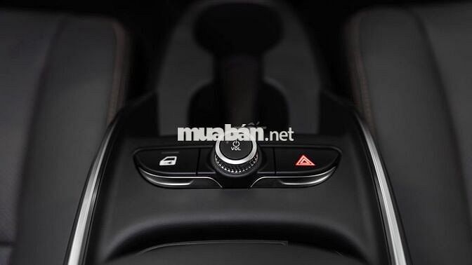 VinFast VF6 5 chỗ Điện Đỏ Trắng 2026 giá tốt