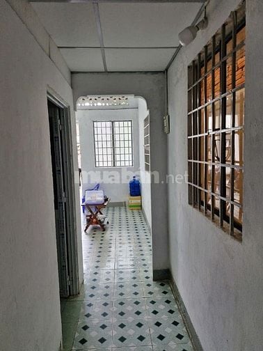 Bán nhà sổ hồng riêng- chỉ hơn 2 tỷ- Rộng 4m- gần Tô Ký