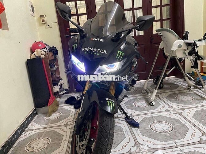 Yamaha R15 Đen 7823 km