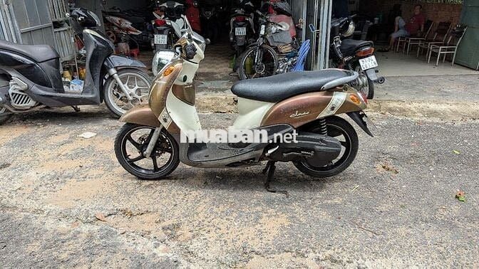 Yamaha Classico Nâu kem