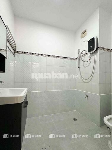 CĂN HỘ MỚI XÂY RỘNG RÃI BAN CÔNG FULL NỘI THẤT NGAY BIG C TRƯỜNG CHINH