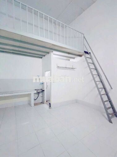 - Cho Thuê Phòng Trọ Quận 7, số 115 Phạm Hữu Lầu 