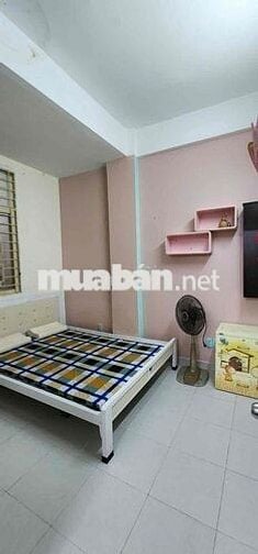 cho thuê chung cư B1 trường sa 2pn 2wc, nội thất cơ bản 1 máy lạnh, ..
