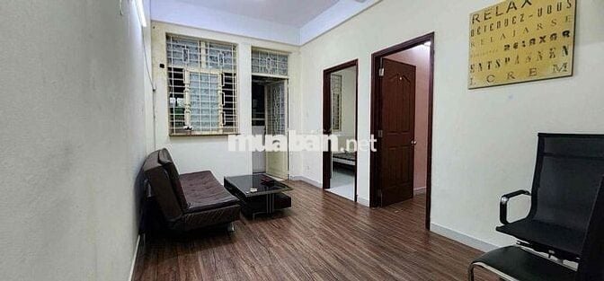 cho thuê chung cư B1 trường sa 2pn 2wc, nội thất cơ bản 1 máy lạnh, ..