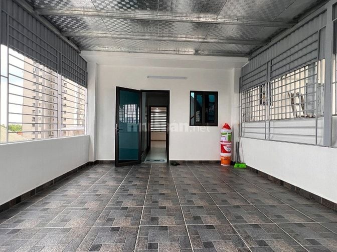 Tôi chính chủ bán nhà 32 ngõ 1 Quan Nhân 6 tầng ô tô tránh kinh doanh
