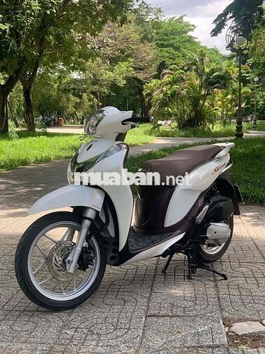 Honda SH Mode 2015 Trắng Tự động Việt Nam
