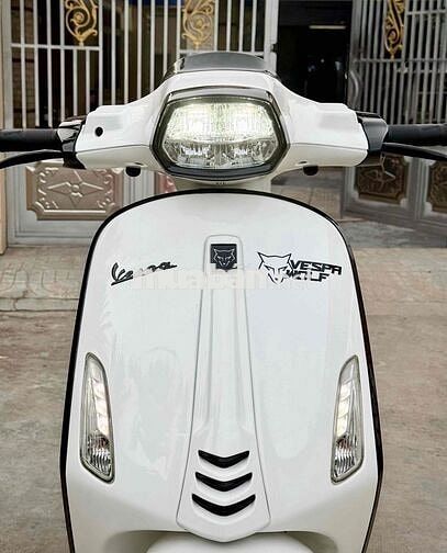 Vespa Sprint 2016 đèn led Trắng bstp 9 chủ