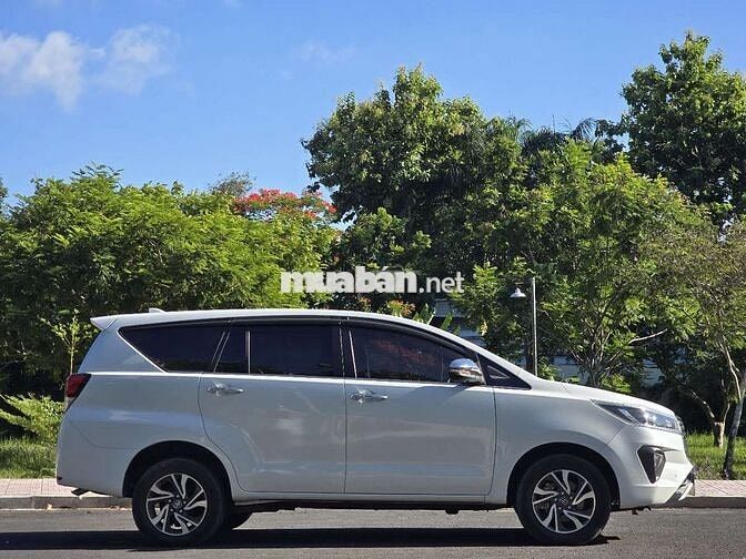 INNOVA 2.0G SX 2022 TỰ ĐỘNG 75000KM BẢO HÀNH1 NĂM