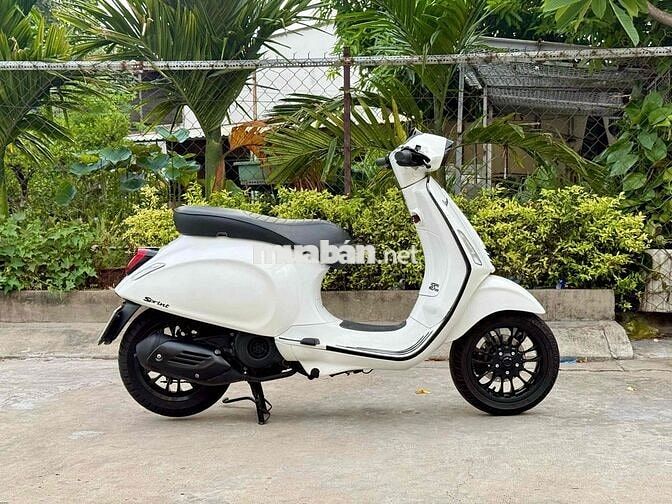 Vespa Sprint 2016 đèn led Trắng bstp 9 chủ