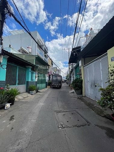 Bán nhà Bình Tân, Tỉnh Lộ 10, 84m2, gần Coopmart Phú Lâm, giá 5tỷ2 TL