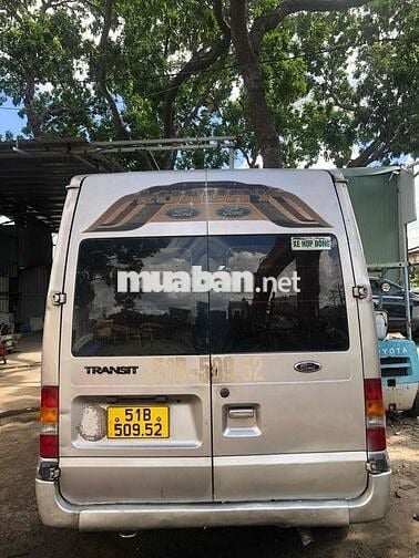 tải van Ford Transit 900kg Bạc 5 chỗ