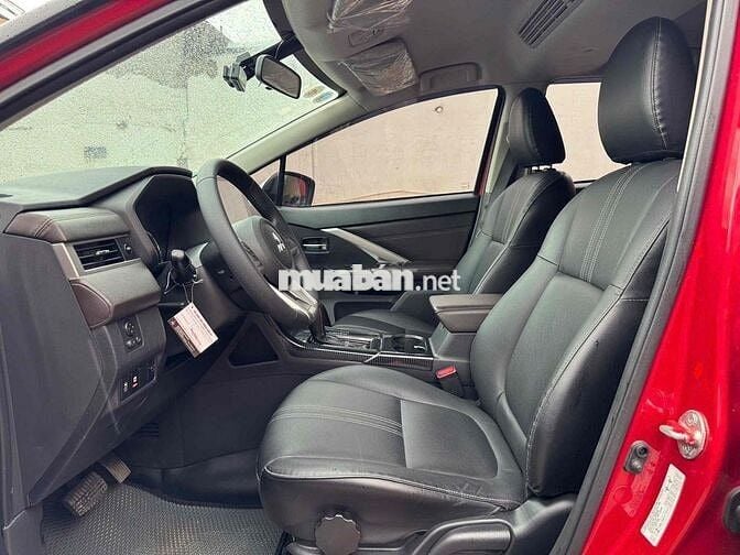 Mitsubishi Xpander Premium 2023 7 chỗ Tự động