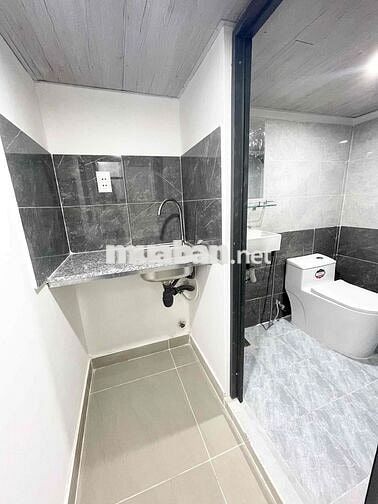 PHÒNG DUPLEX CÓ GÁC NGAY CÔNG VIÊN LÀNG HOA, GÒ VẤP