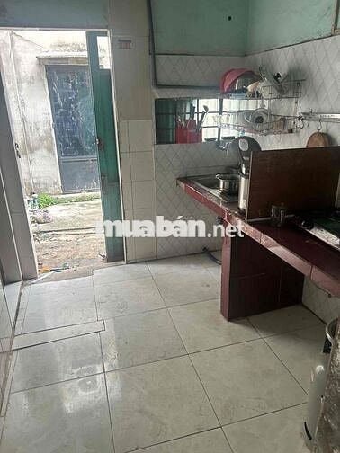 nhà cần bán gấp, cách kdl bửu long 2p, bờ kè mới 1p, chợ trường học 5p