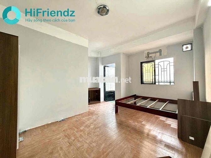 PHÒNG BAN CÔNG CỬA SỔ TRỜI FULL NỘI THẤT NGAY TỈNH LỘ 10