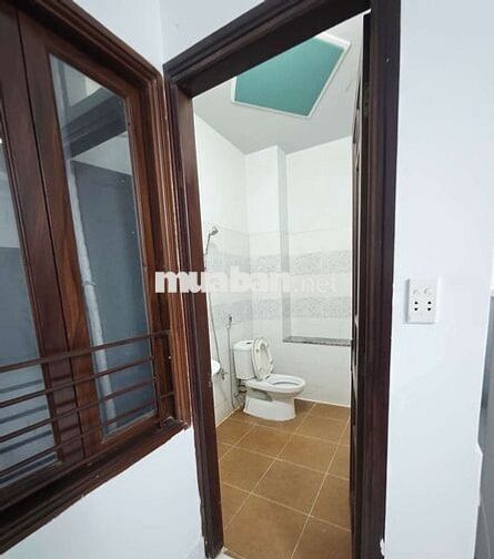 Phòng trọ trong nhà nguyên căn mới