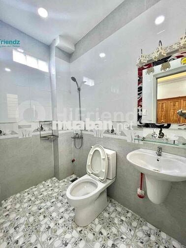 CHO THUÊ PHÒNG MỚI 25m2 - PHẠM VĂN ĐỒNG ,GẦN ĐH CÔNG NGHIỆP SÂN BAY