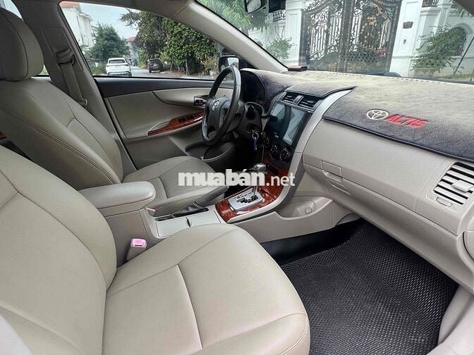 Toyota Corolla Altis 2010 Số tự động Đen