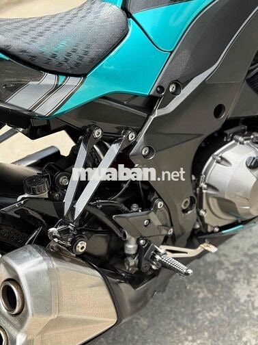Kawasaki Z1000 2015 Đen, Xanh ngọc 13000 km
