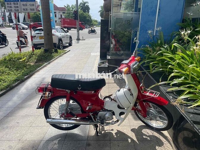 Honda CD 70 Đỏ Trắng