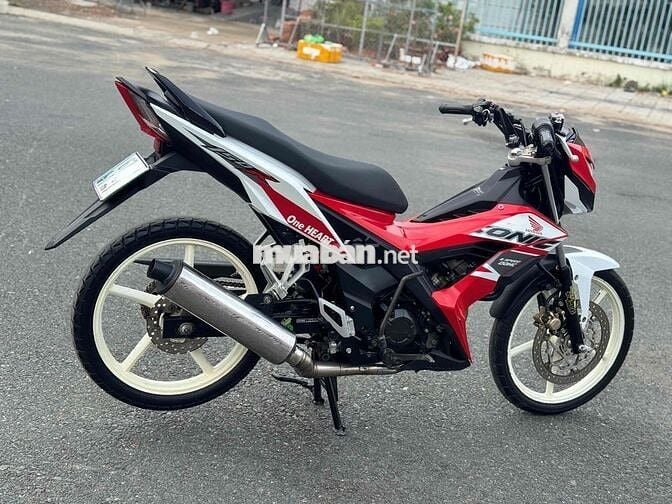 Honda Sonic 150 Hati Trắng Đỏ. máy zin 9 chủ