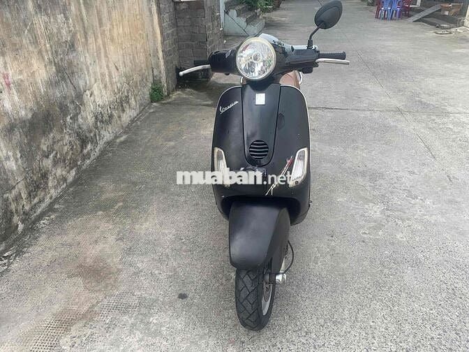 Piaggio Vespa LX 150 2008 Đen