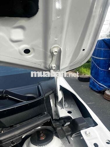 Toyota Vios MT 2022 Trắng 80744 km