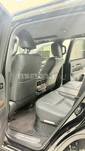 Bán Land Cruiser LC300 sản xuất 2025 siêu lướt 6000 Km.
